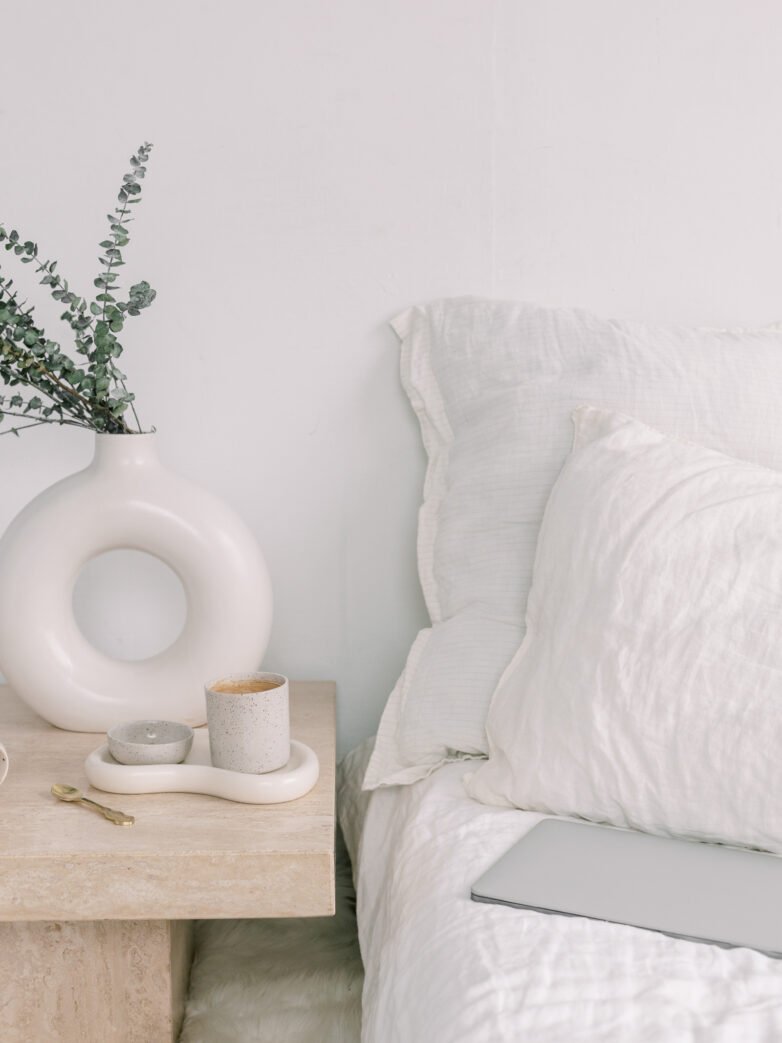 5 Aesthetic Nightstand Must-Haves to Glow Up Your Bedside
